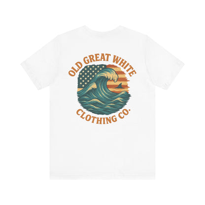 Old Great White American Wave Tee – Retro Ocean Graphic Jersey Short Sleeve Tee