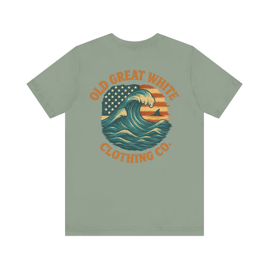Old Great White American Wave Tee – Retro Ocean Graphic Jersey Short Sleeve Tee